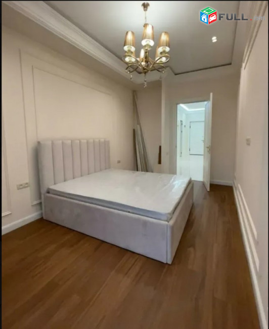 LA11539 Վարձով 3 սենյականոց բնակարան Արշակունյաց պողոտա , Բյուրեղ թաղամաս ,նորակառույց շենքում 