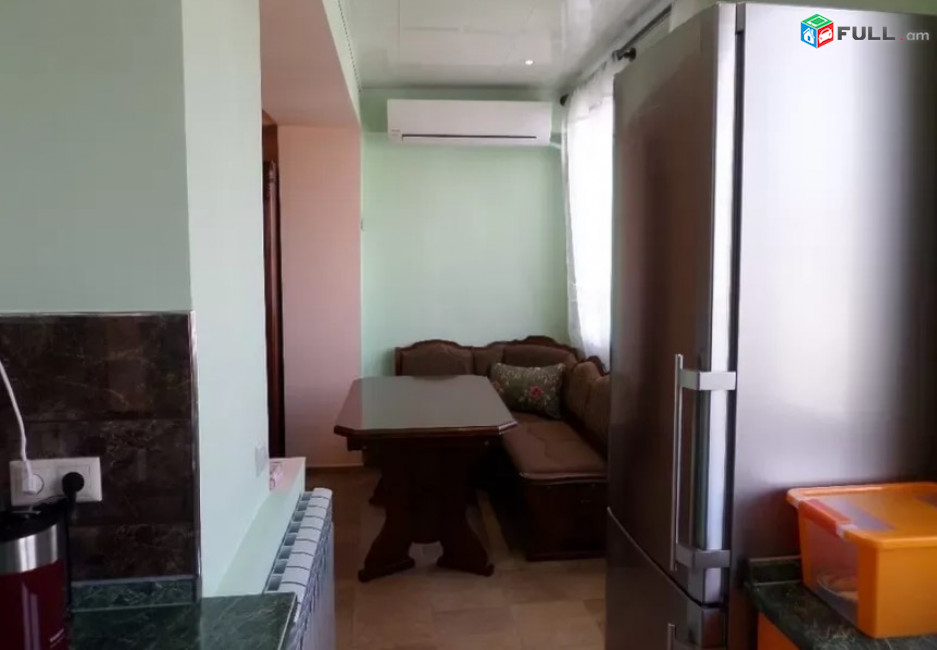  LA04443 Վարձով 2 սենյականոց բնակարան Հին Երևանցու փողոցում 