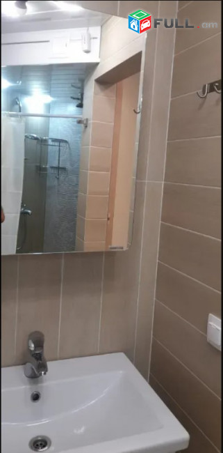 LA11544  Վարձով 2 սենյականոց բնակարան Աբովյան փողոցում