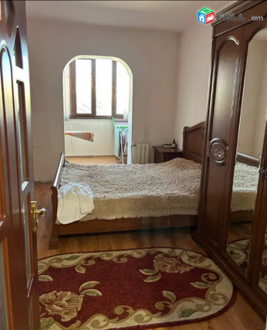 LA11561 Վարձով 3 սենյականոց բնակարան Առնո Բաբաջանյան փողոց ,  նորակառույց շենքում 