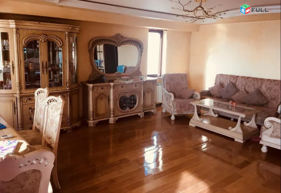 LA11578 Վարձով 3 սենյականոց բնակարան Կորյունի փողոցում 