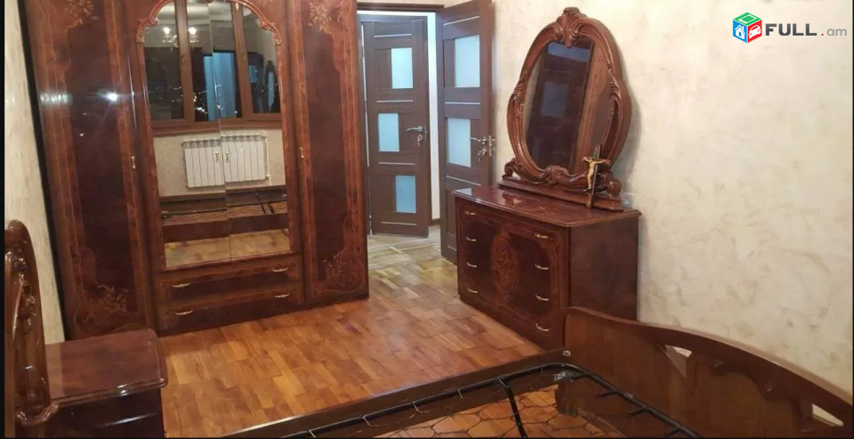 LA11542 Վարձով 4 սենյականոց բնակարան Հրաչյա Քոչարի փողոցում