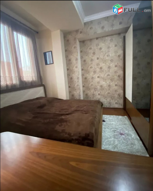 LA11617 Վարձով 2 սենյականոց բնակարան Սունդուկյան փողոցում