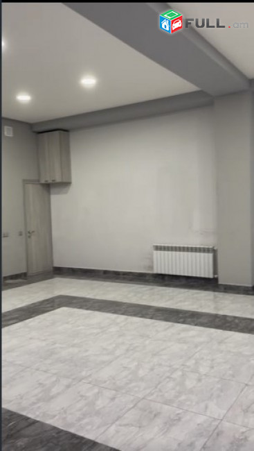 LA11632 Վարձով 75 քմ տարածք Վիկտոր Համբարձումյան փողոց