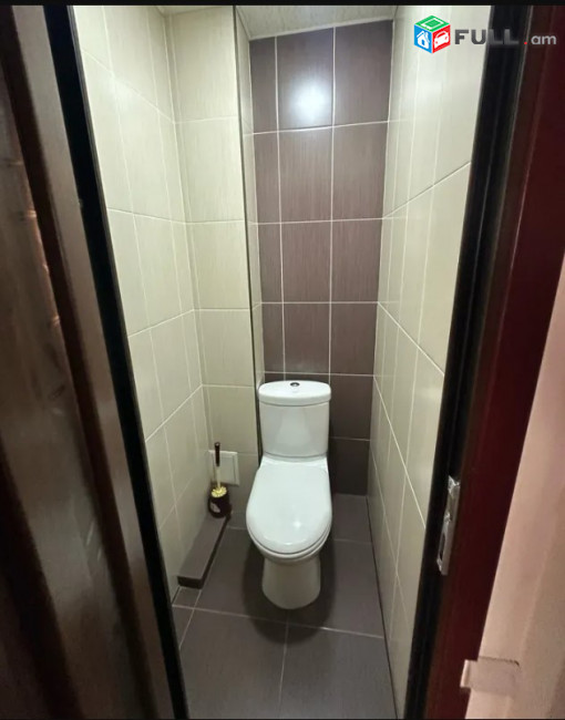 LA11639  Վարձով 87 քմ. Առևտրային և գրասենյակային տարածք Մամիկոնյանց փողոցում
