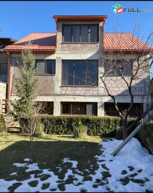 LA11647 Վարձով 5 սենյականոց Երեք հարկանի տուն Բագրևանդի 26-րդ փողոցում,