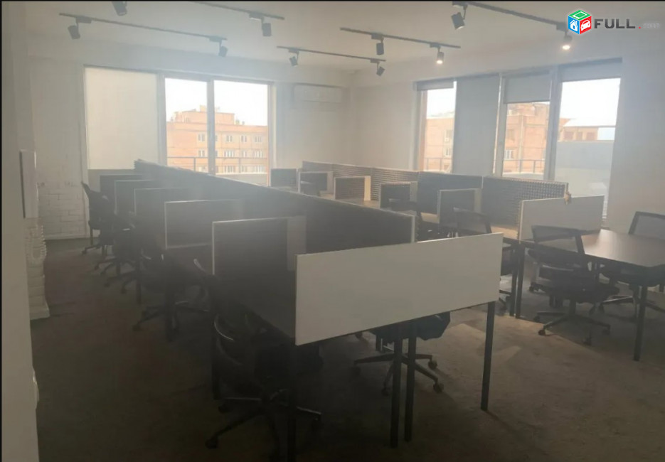 LA11673 Վարձով 204 քմ. Գրասենյակային տարածք Հրաչյա Քոչարի փողոցում