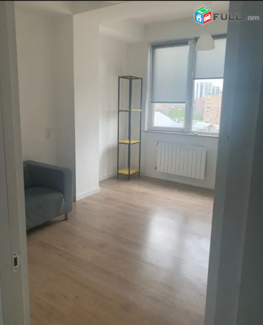 LA11673 Վարձով 204 քմ. Գրասենյակային տարածք Հրաչյա Քոչարի փողոցում