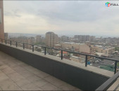 LA11673 Վարձով 204 քմ. Գրասենյակային տարածք Հրաչյա Քոչարի փողոցում