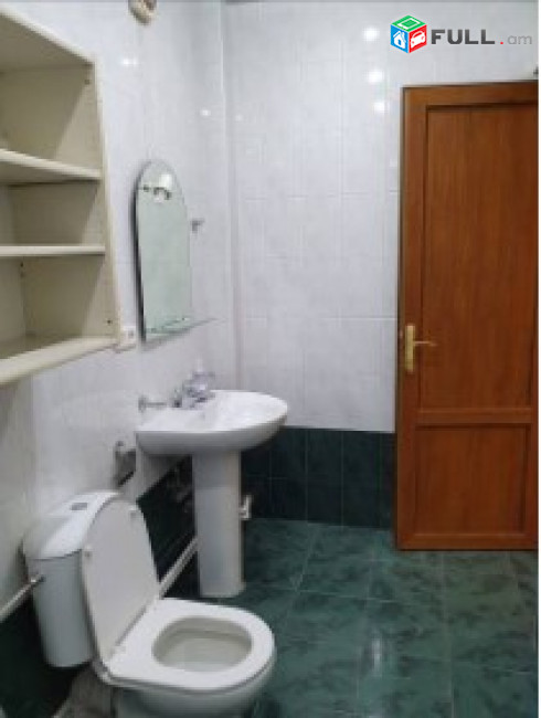 LA11736 Վարձով 6 սենյականոց առանձնատուն Բաբայան փողոցում 