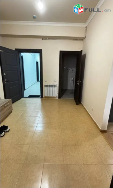 LA11754  Վարձով 2 սենյականոց բնակարան Ադոնցի փողոց , Ճառագայթ թաղամաս  նորակառույց շենքում 