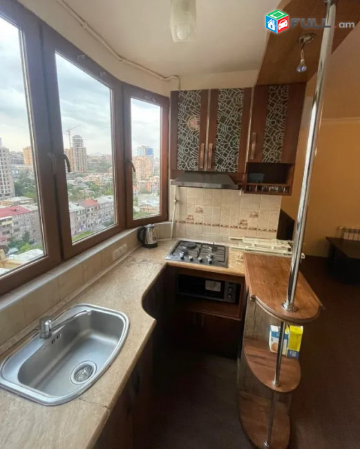 LA11761 Վարձով 2 սենյականոց բնակարան Մարիա Յակոբսեն փողոցում