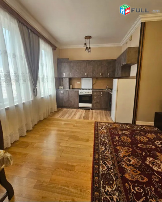 LA11914  Վարձով 3 սենյականոց բնակարան Սեբաստիայի փողոցում