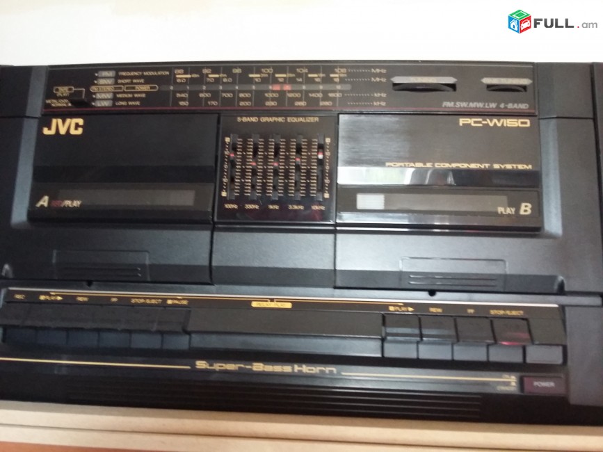 JVC magnitofon 