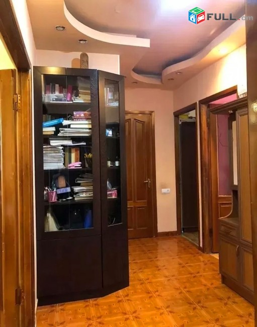 Կոդ 81242  Օհանովի փողոց  3 սեն. բնակարան Մալաթիա