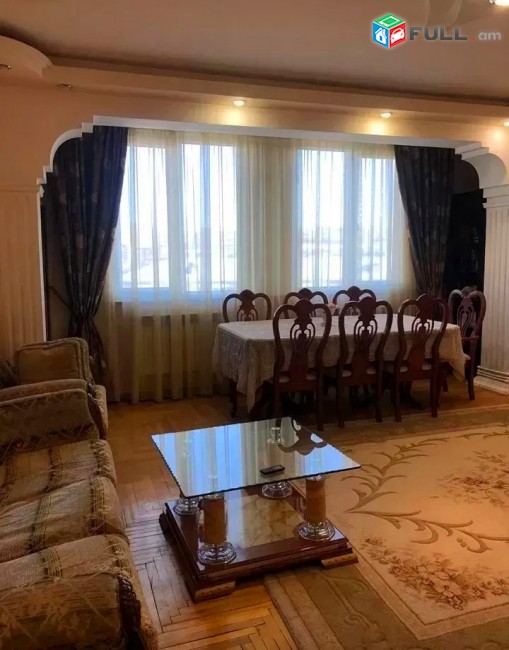 Կոդ 81242  Օհանովի փողոց  3 սեն. բնակարան Մալաթիա