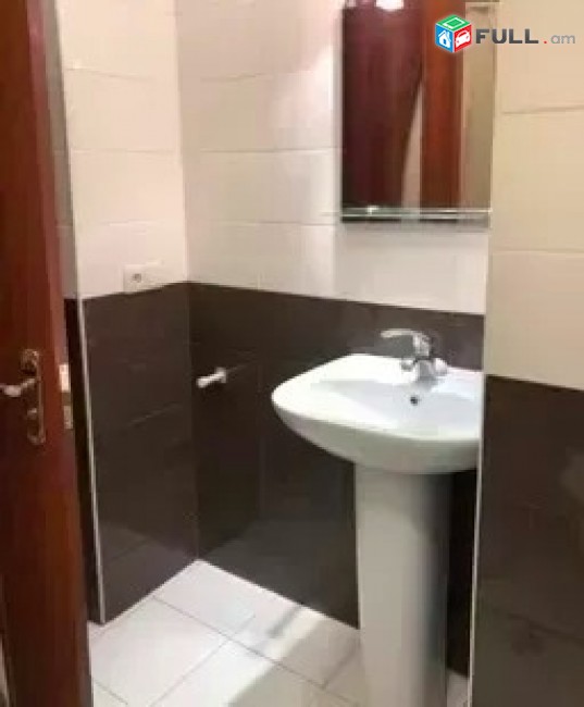 Կոդ 81245  Ադոնց նորակառուց 3 սեն. բնակարան Արաբկիր