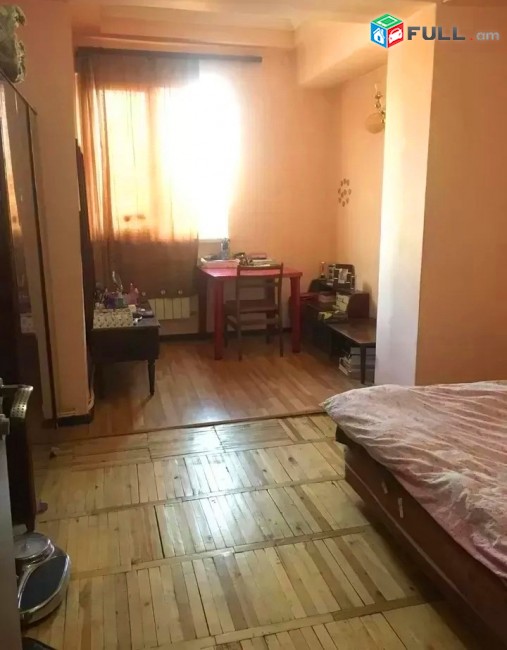 Կոդ 81250  Ավետ Ավետիսյան փողոց 3 սեն. բնակարան Արաբկիր