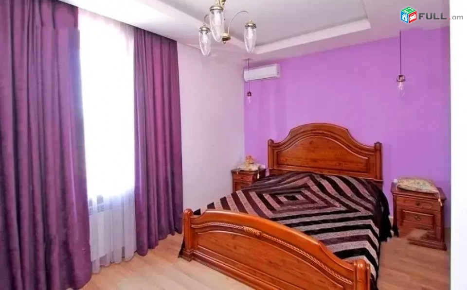 Կոդ 81268  Երկու հարկանի քարե տուն, Վահագնի Թաղամաս կենտրոնում, 500 ք.մ., 3+ սանհանգույց, կապիտալ վերանորոգված