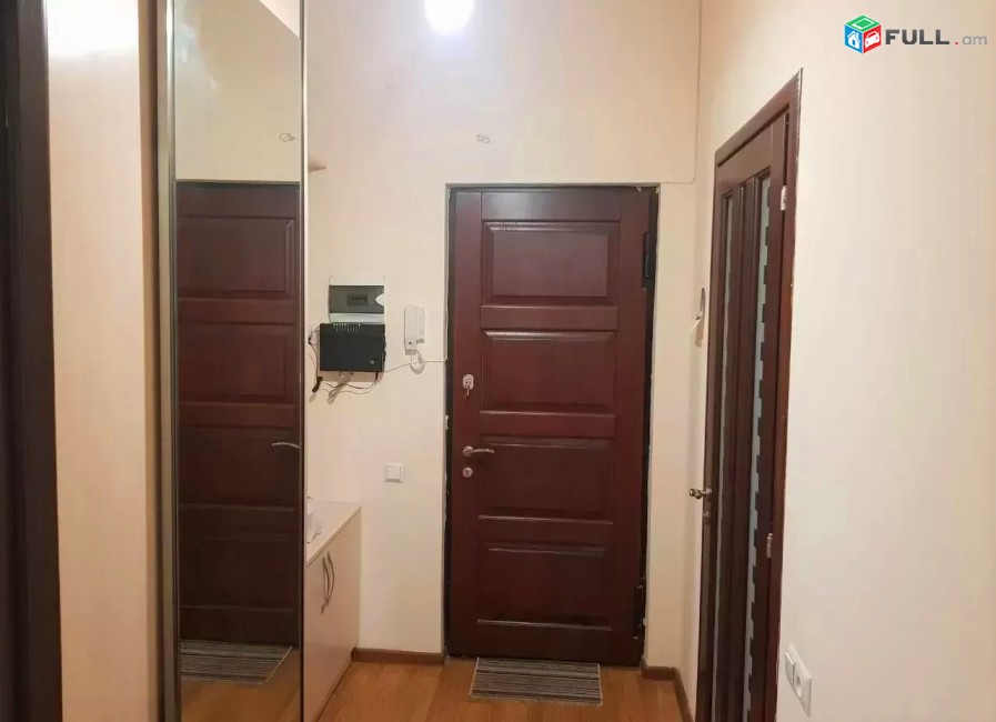 Կոդ 81269  Արգիշտի փողոց 1 սեն. բն, Գլենդել Հիլզ 