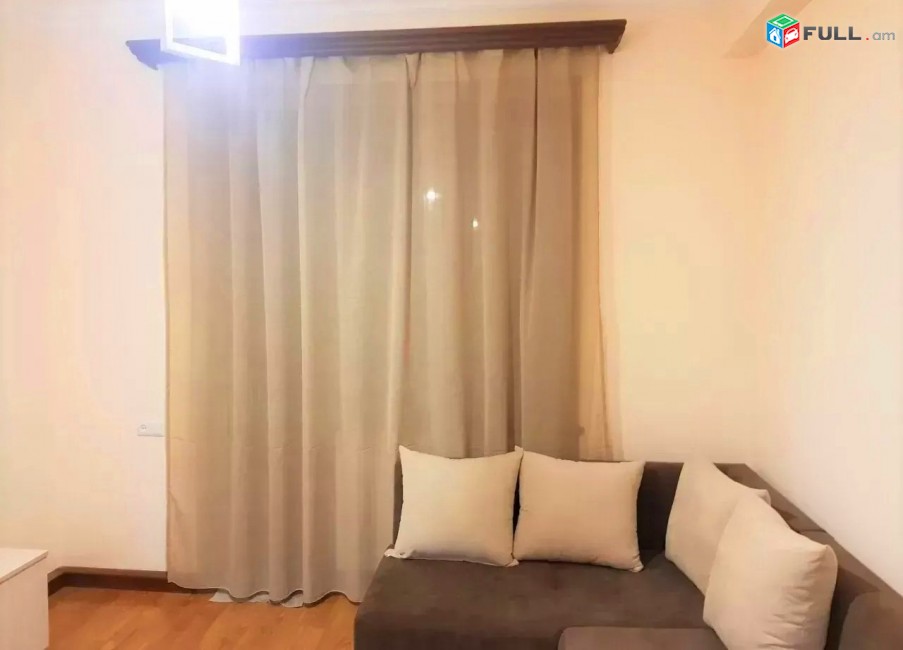 Կոդ 81269  Արգիշտի փողոց 1 սեն. բն, Գլենդել Հիլզ 