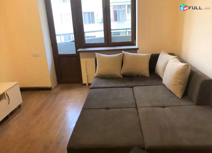 Կոդ 81269  Արգիշտի փողոց 1 սեն. բն, Գլենդել Հիլզ 