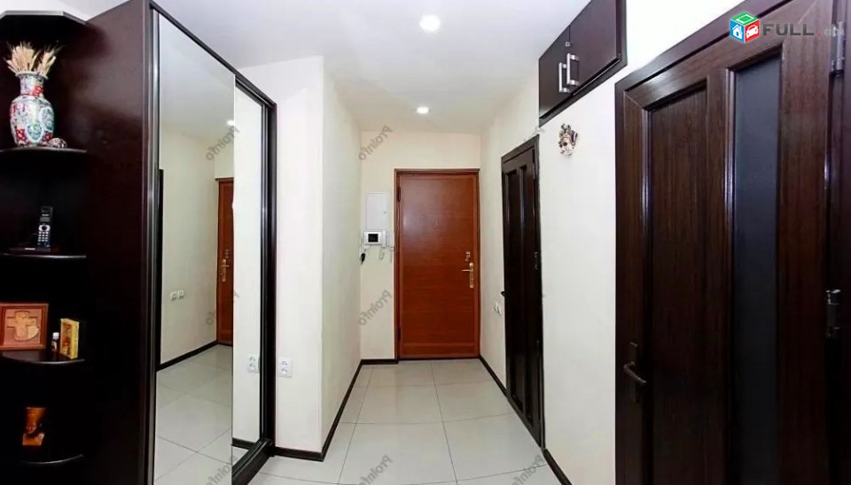 Կոդ 81730  Սայաթ Նովա 3 սեն. բնակարան for rent Sayat Nova st.
