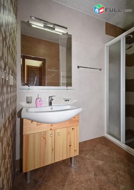 Կոդ 37272  Նալբանդյան փողոց 2 սեն. բնակարան for rent Nalbandyan st.