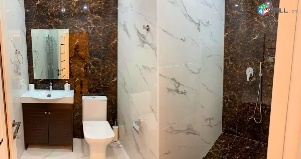 Կոդ HM22 Խորենացի նորակառույց 2 սեն. բնակարան Ոսկու շուկայի հարևանությամբ