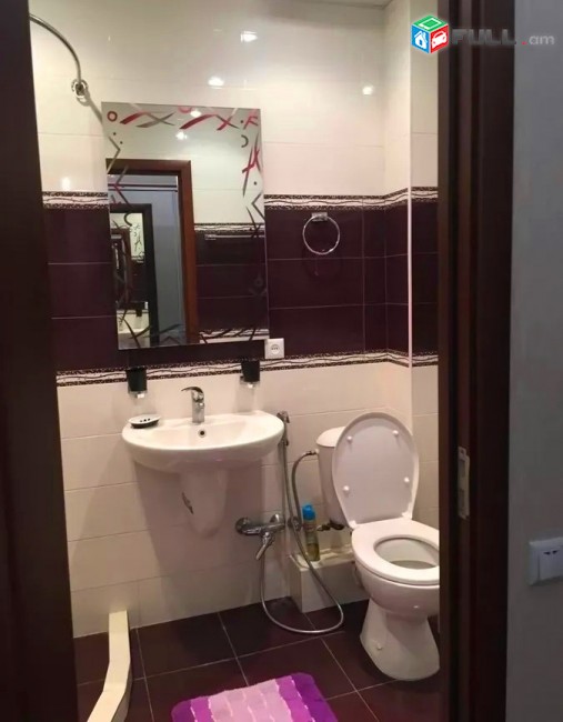 Կոդ HM23  Աբովյան փողոց 2 սեն. բնակարան / for rent Abovyan st.