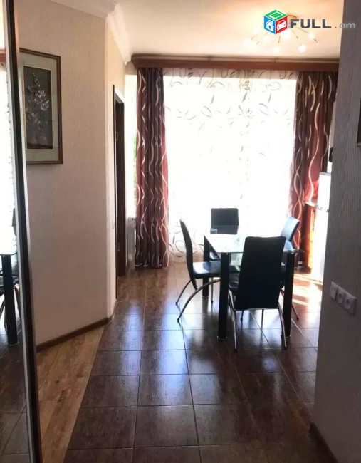 Կոդ HM23  Աբովյան փողոց 2 սեն. բնակարան / for rent Abovyan st.