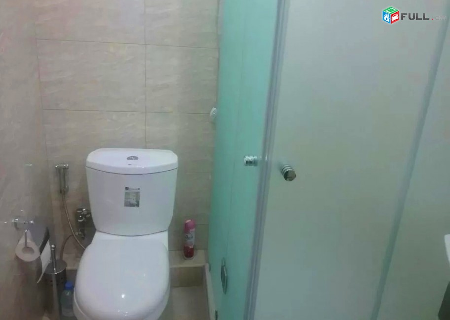 Կոդ HM221  Արամի փողոց նորակառույց 2 սեն. բնակարան / for rent Arami st.