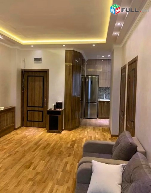 Կոդ HM224  Խորենացի նորակառույց 2 սեն. բնակարան Ոսկու շուկայի հարևանությամբ