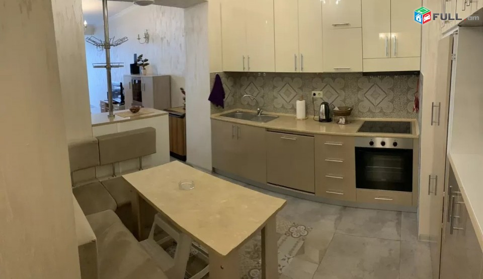 Կոդ 37442  Ծիծեռնակաբերդի խճ. 3 սեն. բնակարան Դալմայի հարևանությամբ / for rent Dalma