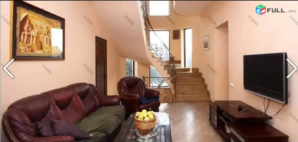 АК1133 Երեք հարկանի քարե ամառանոց Նորքի Այգիներ փողոցում Նորք Մարաշում, 200 ք.մ., 3+ սանհանգույց
