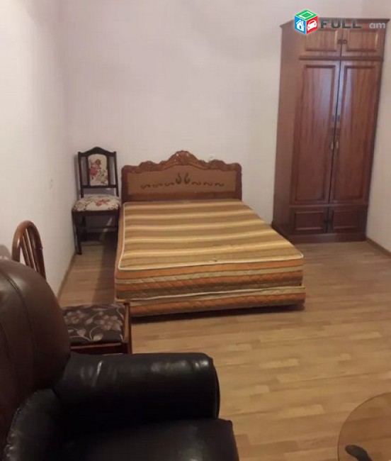 AKAK2278 բնակարան Հալաբյան փողոցում, 32 ք.մ., 2/4 հարկ, եվրովերանորոգված, քարե շենք