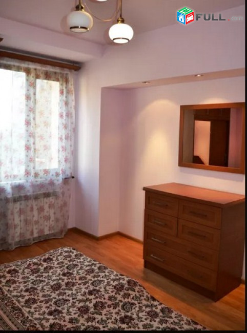 AK2654   բնակարան Թումանյան փողոցում, 2 սենյականոց