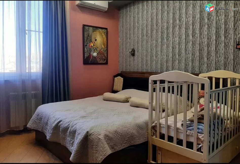 AK2681   բնակարան նորակառույց շենքում կենտրոնում Երվանդ Քոչարի փողոցում, 3 սենյականոց