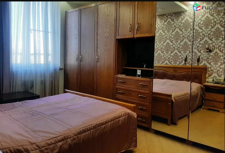 AK2681   բնակարան նորակառույց շենքում կենտրոնում Երվանդ Քոչարի փողոցում, 3 սենյականոց
