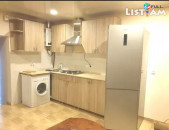 AK2714   բնակարան Դավիթ Բեկի փողոցում, 44 ք.մ., եվրովերանորոգված, քարե շենք, 2 սենյականոց 
