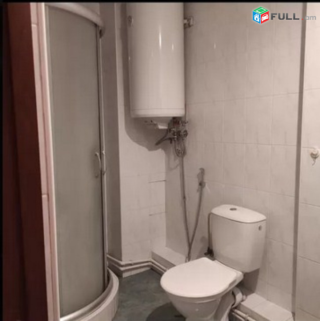 AK2813   բնակարան Պուշկինի փողոցում, 71 ք.մ., 5/9 հարկ, եվրովերանորոգված, 2 սենյականոց 
