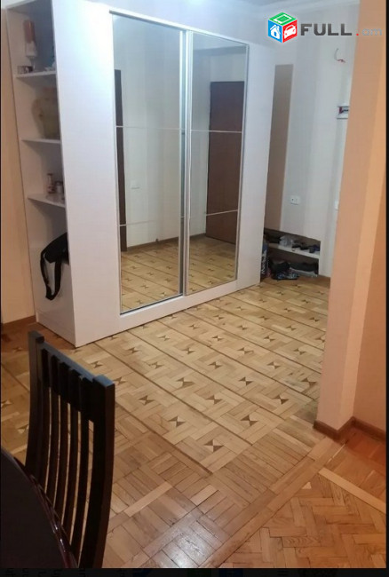 AK4055   բնակարան Գալշոյան փողոցում, 3 սենյականոց