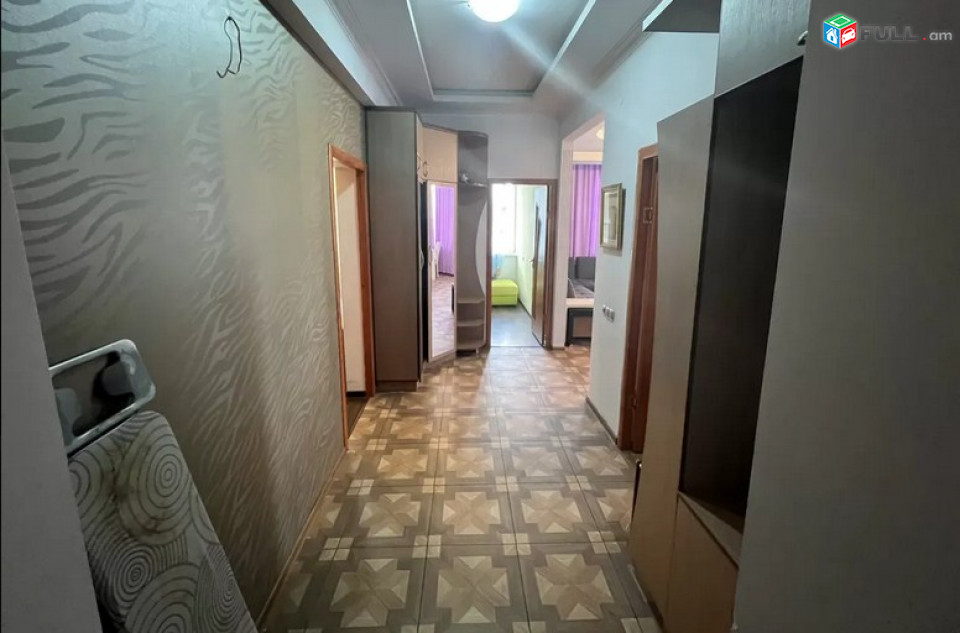 AK4083   բնակարան նորակառույց շենքում, Դավթաշենի 4-րդ թաղամաս,3 սենյականոց
