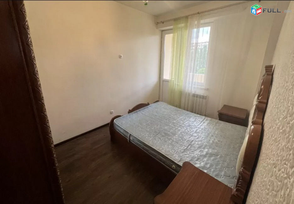 AK4083   բնակարան նորակառույց շենքում, Դավթաշենի 4-րդ թաղամաս,3 սենյականոց