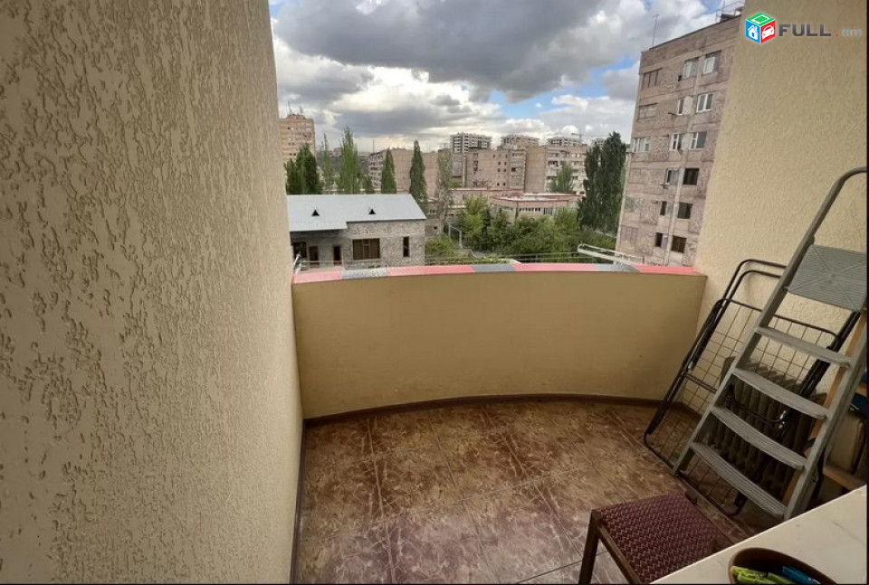 AK4083   բնակարան նորակառույց շենքում, Դավթաշենի 4-րդ թաղամաս,3 սենյականոց