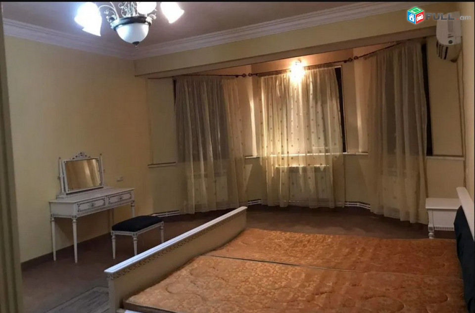 AK4097  Ընդարձակ 4 սենյականոց բնակարան նորակառույց շենքում Վահան Տերյանի փողոցում, 230 ք.մ., 2 սանհանգույց