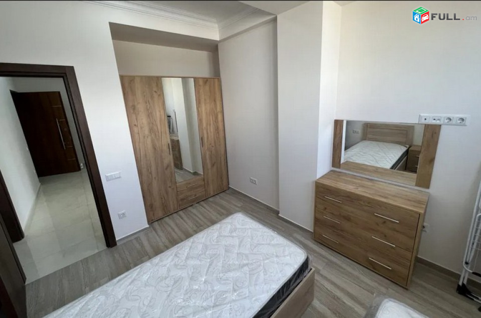 AK4098   բնակարան նորակառույց շենքում, 3 սենյականոց,  Գրիգոր Լուսավորչի փողոցում