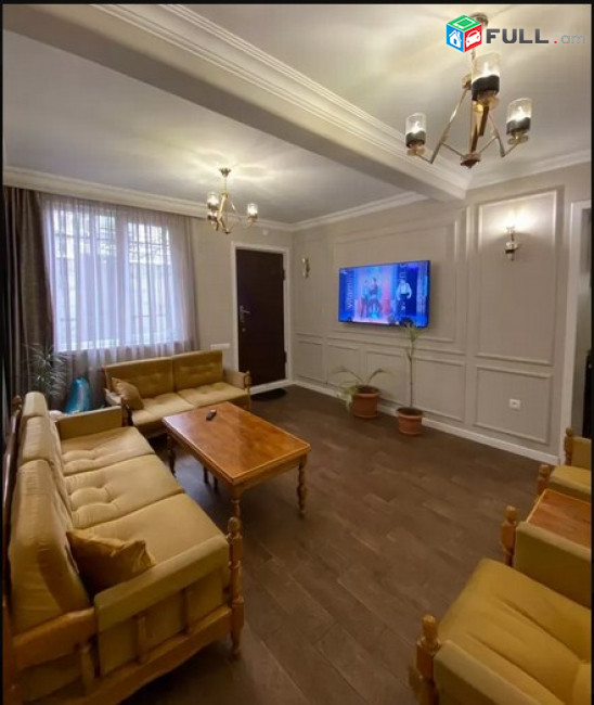 AK4142  Երկու հարկանի քարե տուն Վարշավյան փողոցում Քանաքեռ Զեյթունում, 140 ք.մ., 2 սանհանգույց