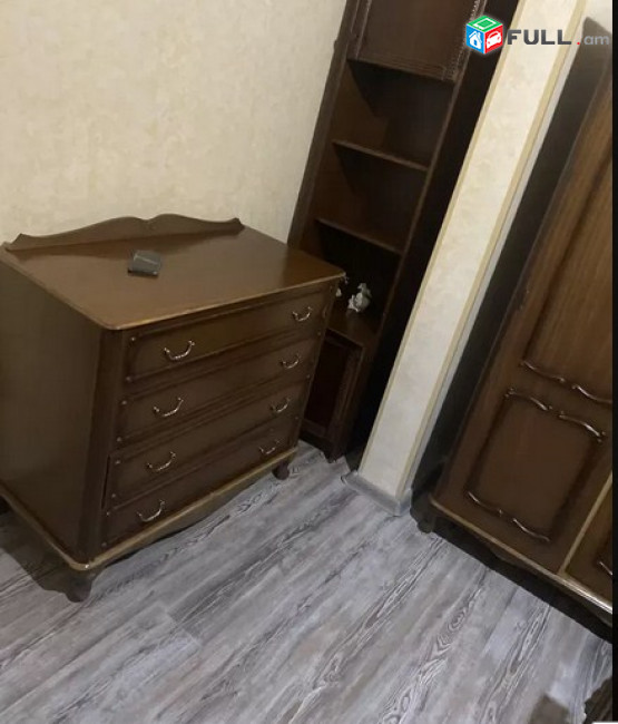 AK4143    բնակարան Թումանյան փողոցում,3 սենյականոց