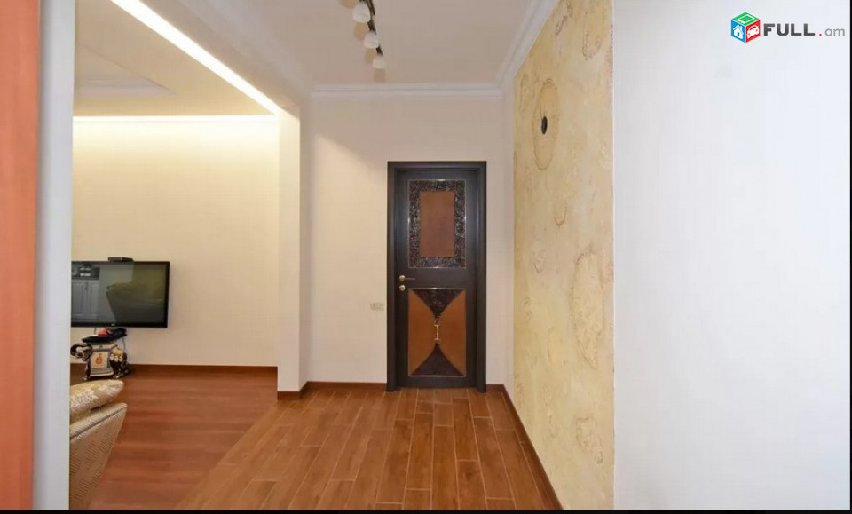 AK4150  Վարձով 2 սենյականոց բնակարան Ամիրյան փողոցում